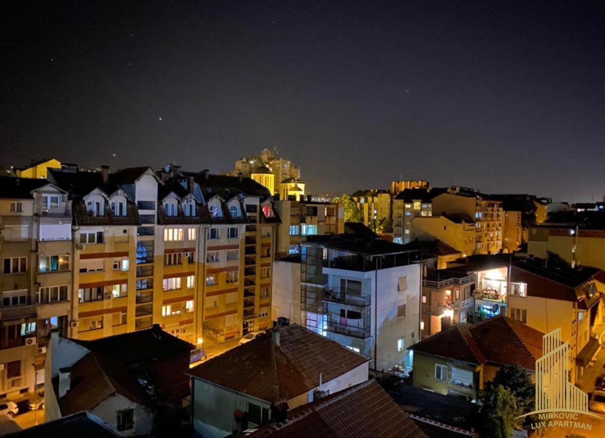 Mirkovic Lux Apartman Ni Esterno foto