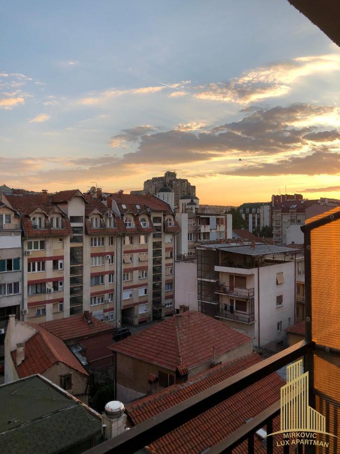 Mirkovic Lux Apartman Ni Esterno foto