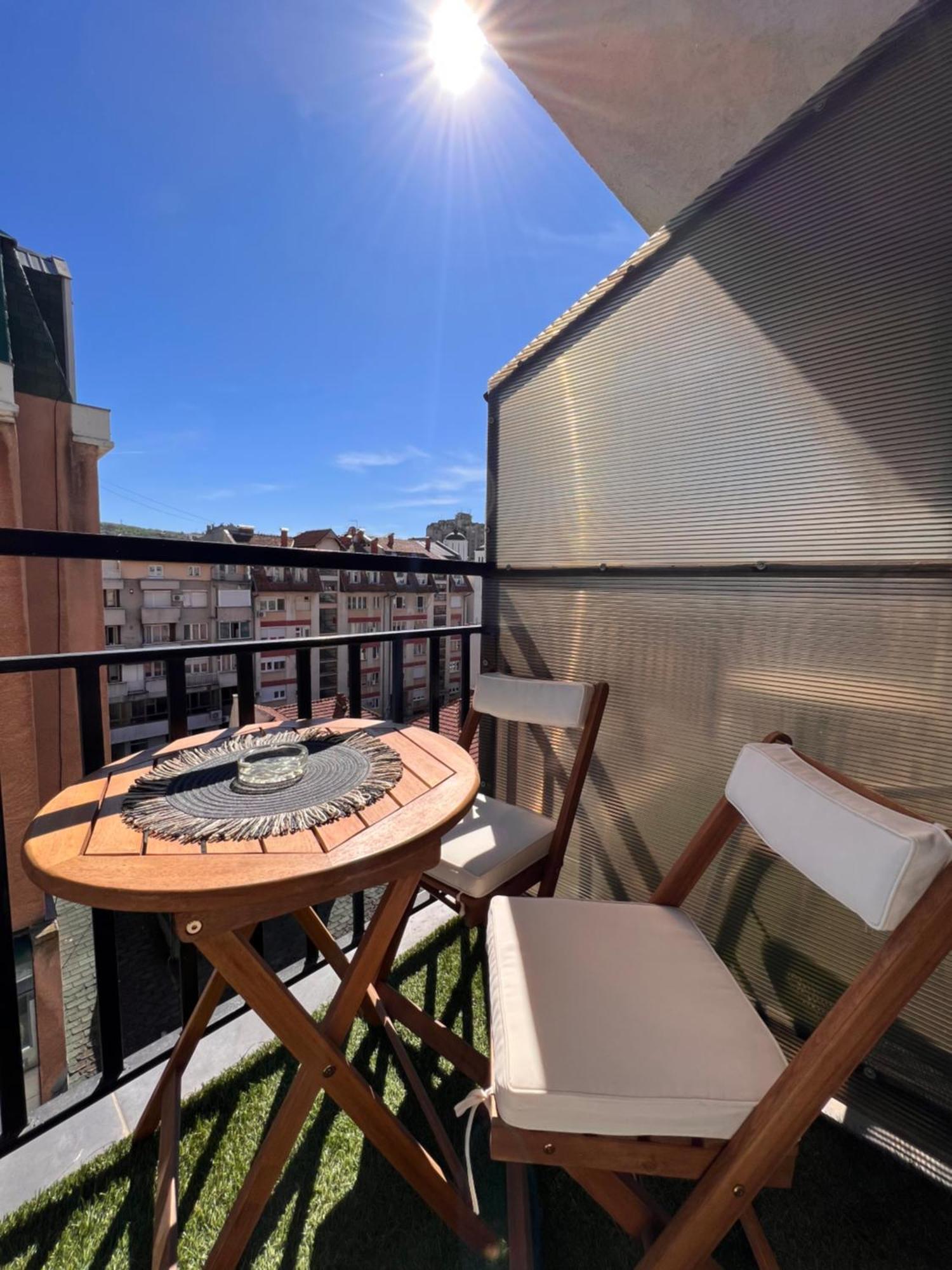 Mirkovic Lux Apartman Ni Esterno foto
